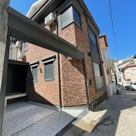 Merkezde 3 Yatak Odali Old Town فتحية
